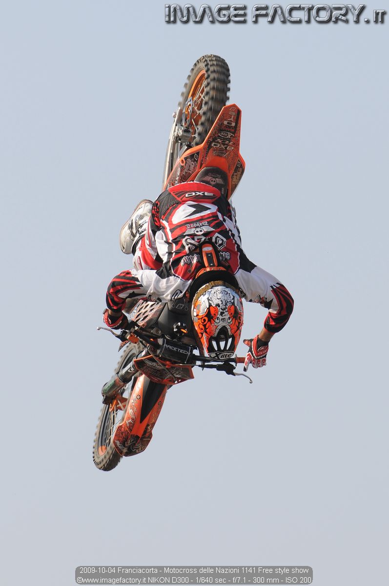 2009-10-04 Franciacorta - Motocross delle Nazioni 1141 Free style show